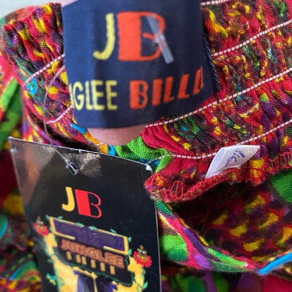 🎉SALE🎉Vibrant Multicolor Patterned Shorts - Picture 5 of 13